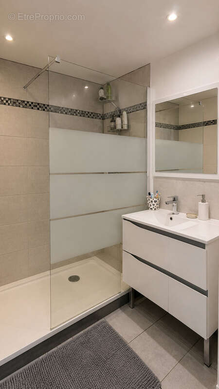 Appartement à VILLENEUVE-SAINT-GEORGES