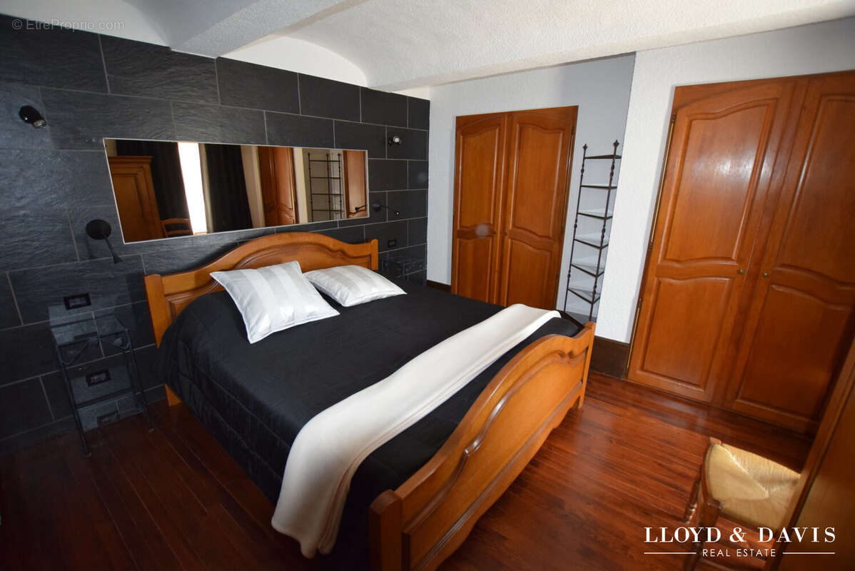 Maison 160 m² à Chomerac  - photo 8