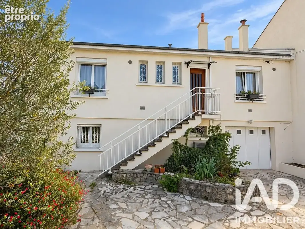 Photo 1 - Maison à JOUE-LES-TOURS