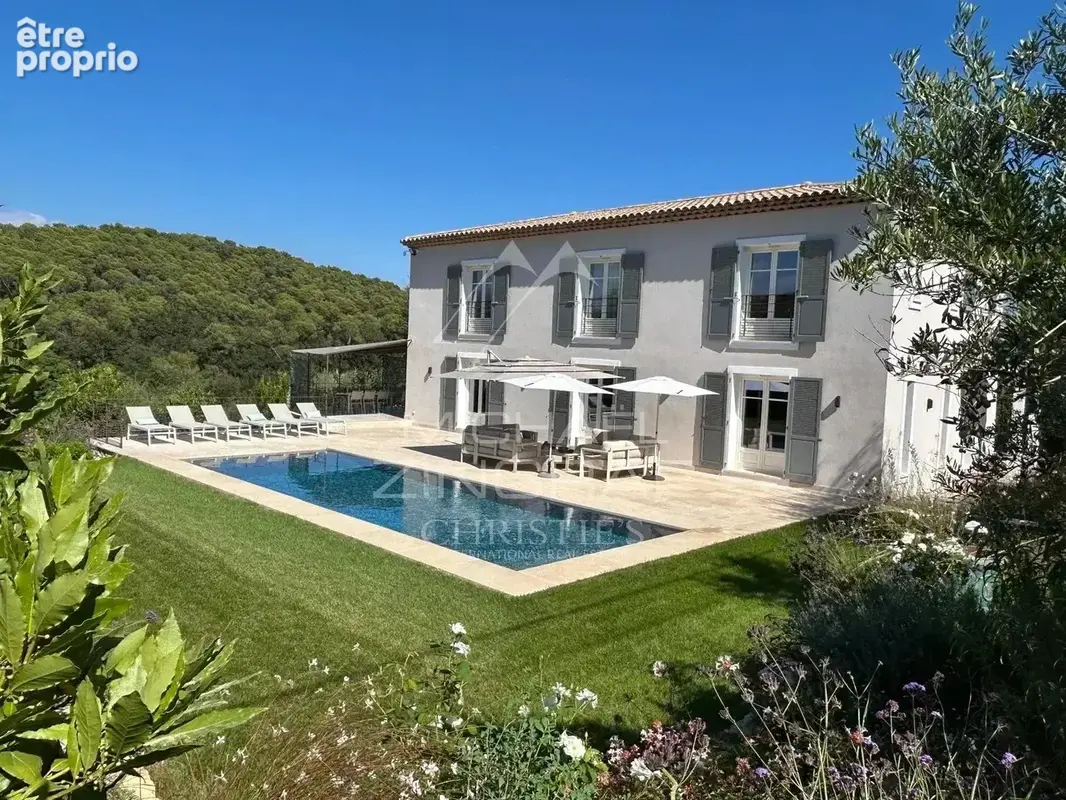 Maison à MOUGINS