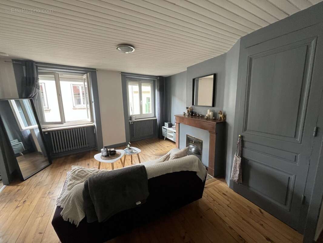 Appartement à SAINT-ETIENNE