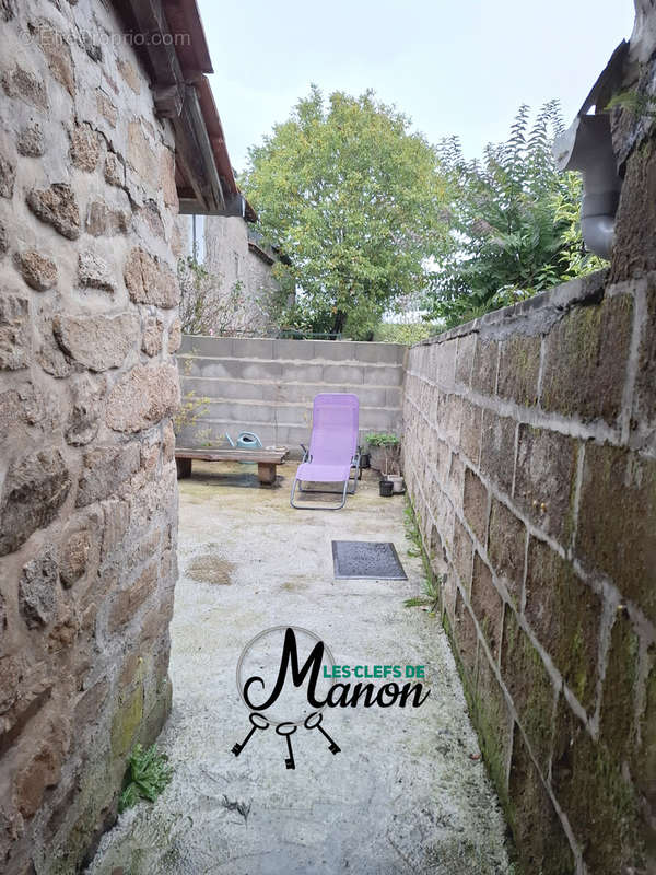 Appartement à BESSINES-SUR-GARTEMPE