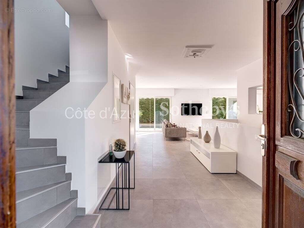 Maison à ANTIBES