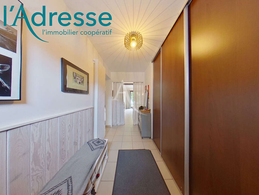 Maison à CHAMPS-SUR-MARNE