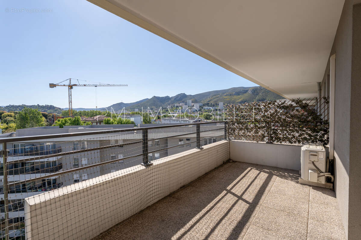 Appartement à MARSEILLE-11E