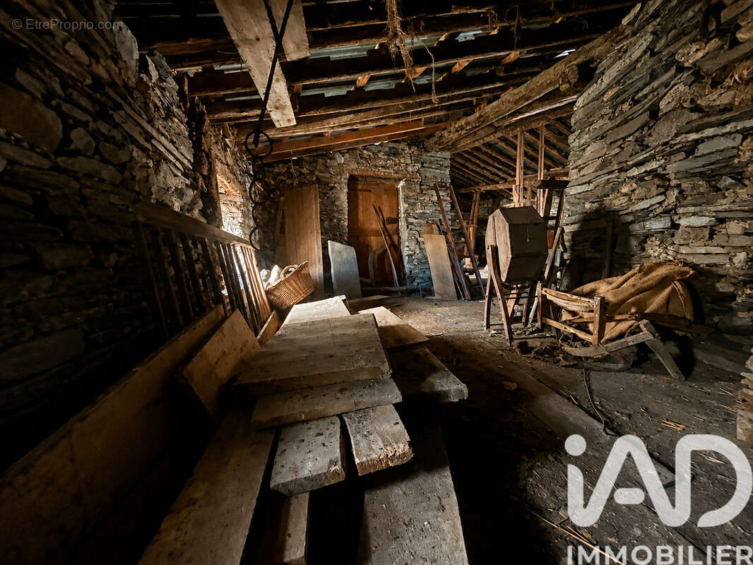Photo 5 - Maison à BESSE
