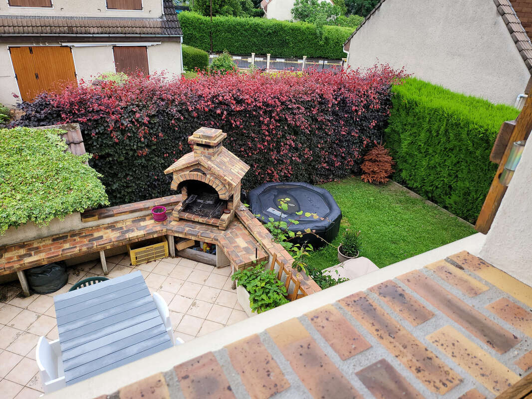 Maison à VIRY-CHATILLON