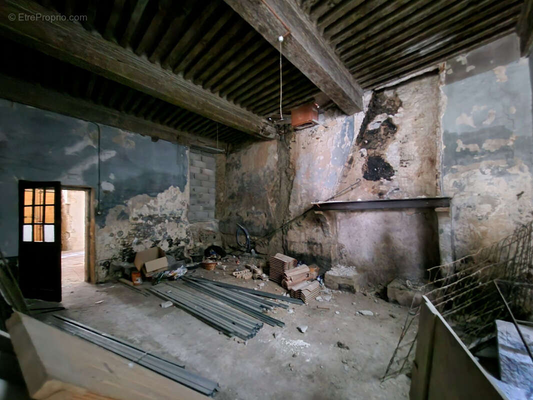 Appartement à PONT-SAINT-ESPRIT