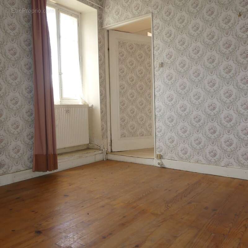 Maison à VENAREY-LES-LAUMES