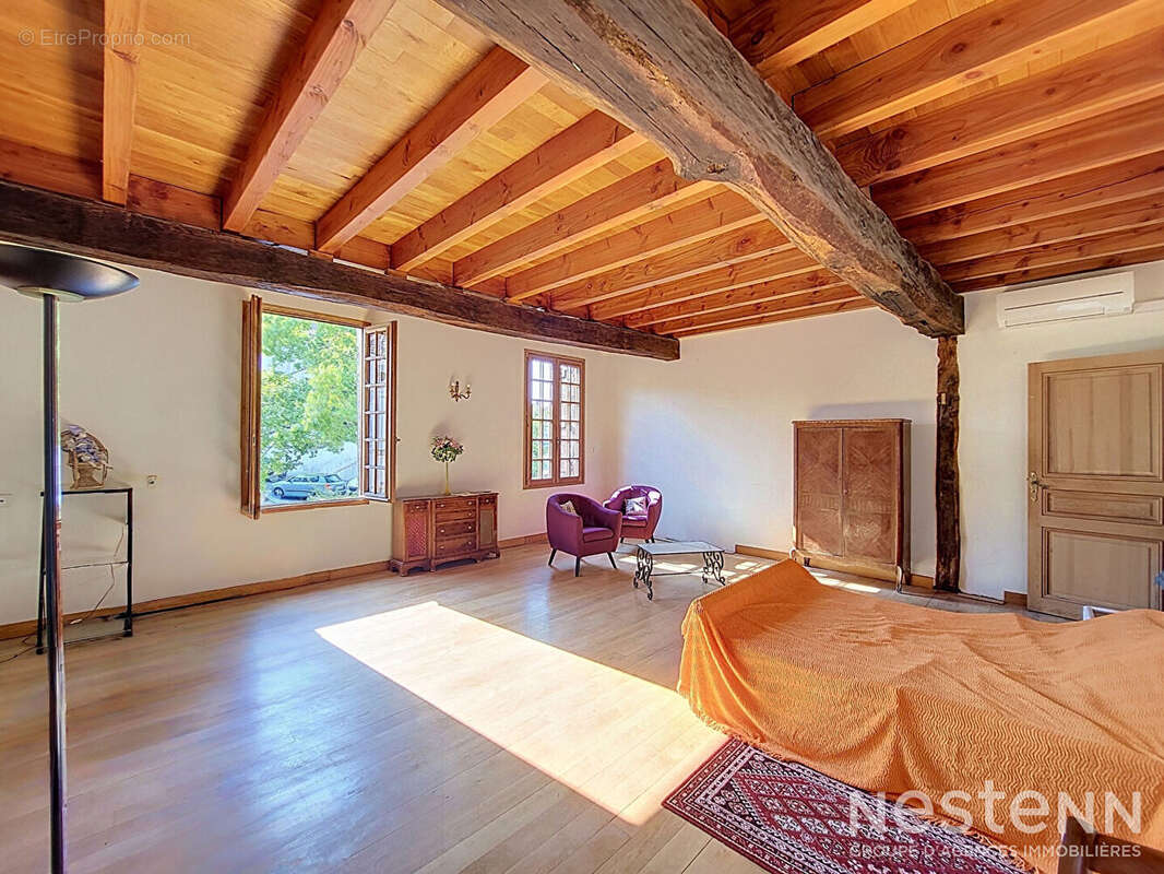 A Vendre Maison de village en pierre de 85 m² avec 30 m² supplémentaire restant à aménager - photo 10
