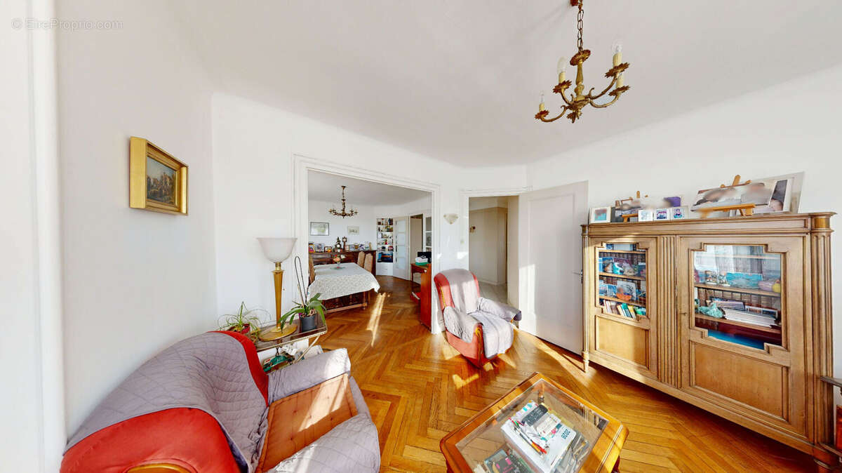 Appartement à LYON-7E