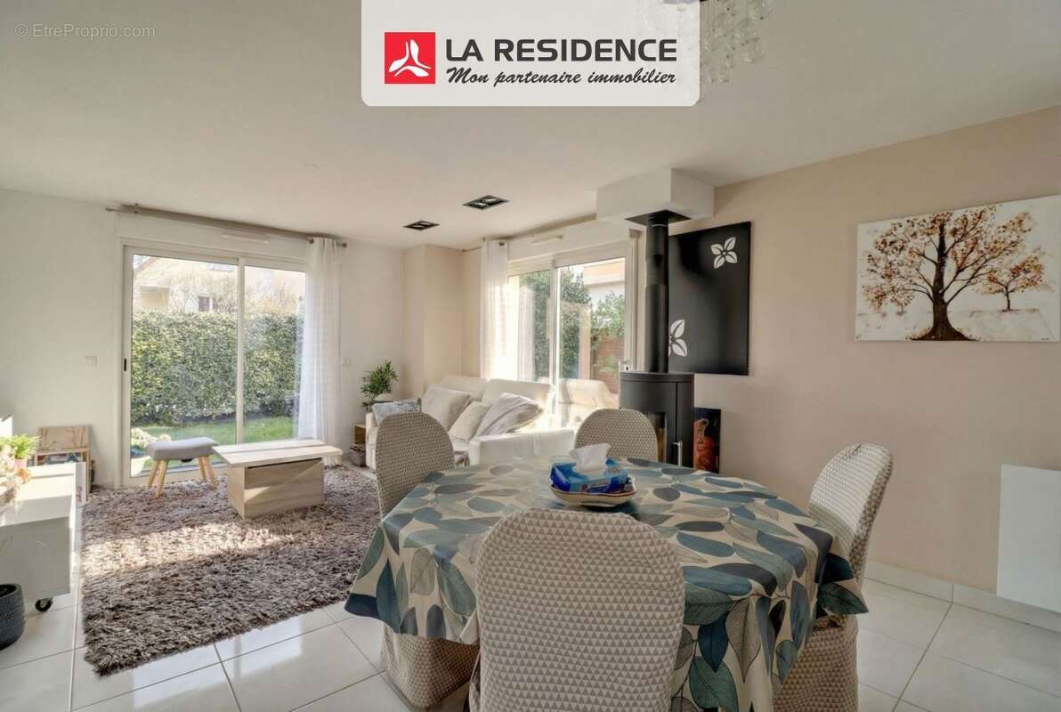 Maison à VERNEUIL-SUR-SEINE