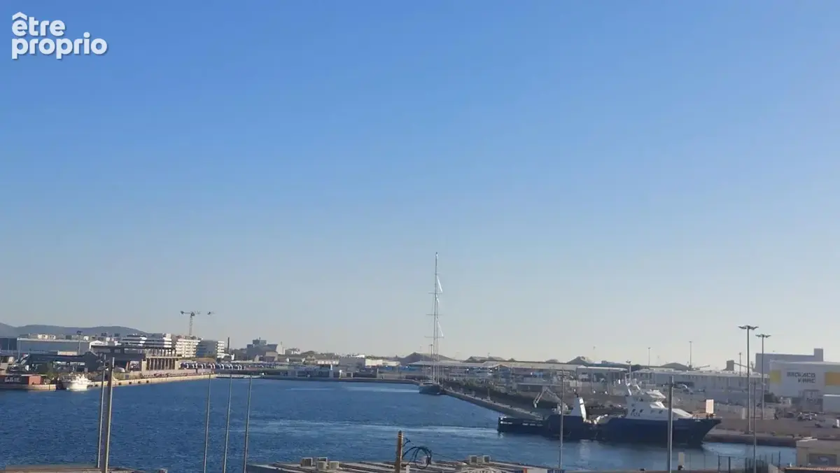 Studio 36 m² avec vue panoramique sur la mer et le port - photo 3