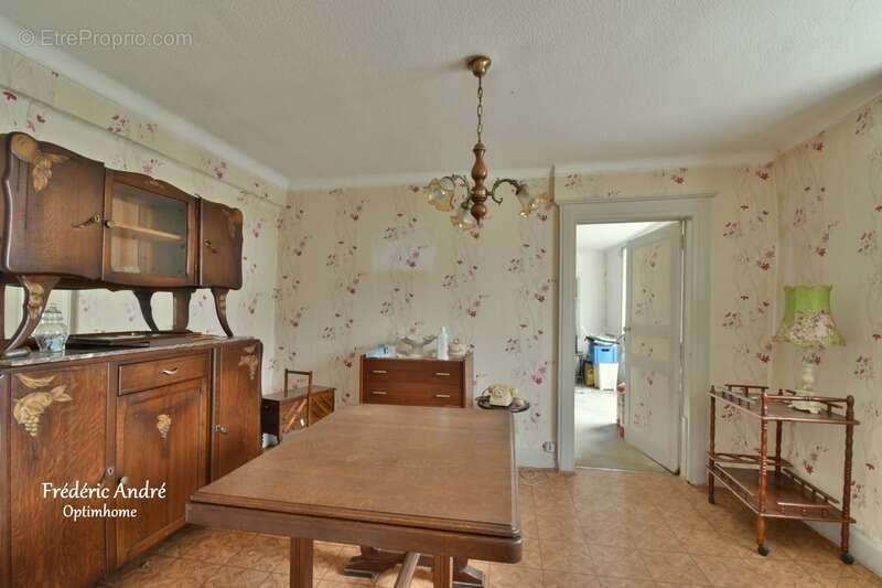 Maison à MOULINS-SAINT-HUBERT