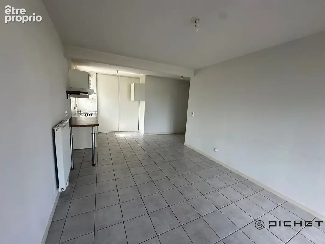 A VENDRE sur VILLENAVE D'ORNON APPARTEMENT T3 de 62m² avec 16,5m² de terrasse et 2 parking couvert - photo 5