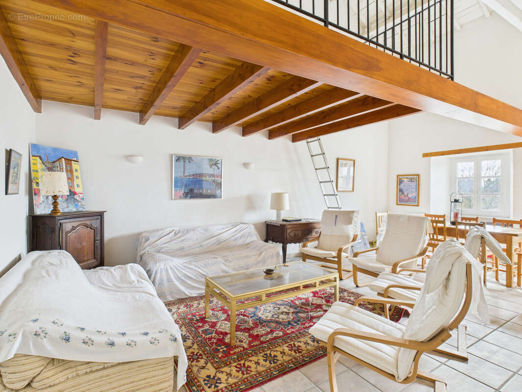 Maison à LA CHAISE-DIEU