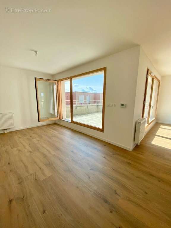 Appartement à QUESNOY-SUR-DEULE