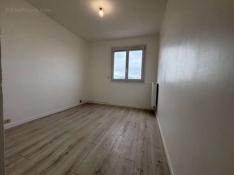 Appartement à CANTELEU