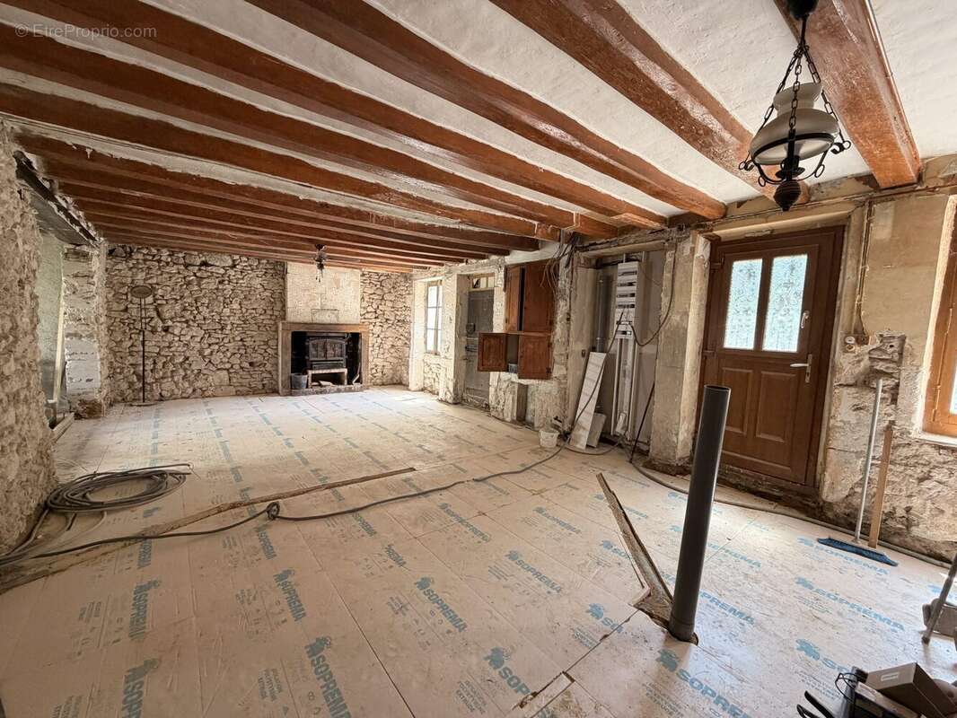 Maison à MONTS