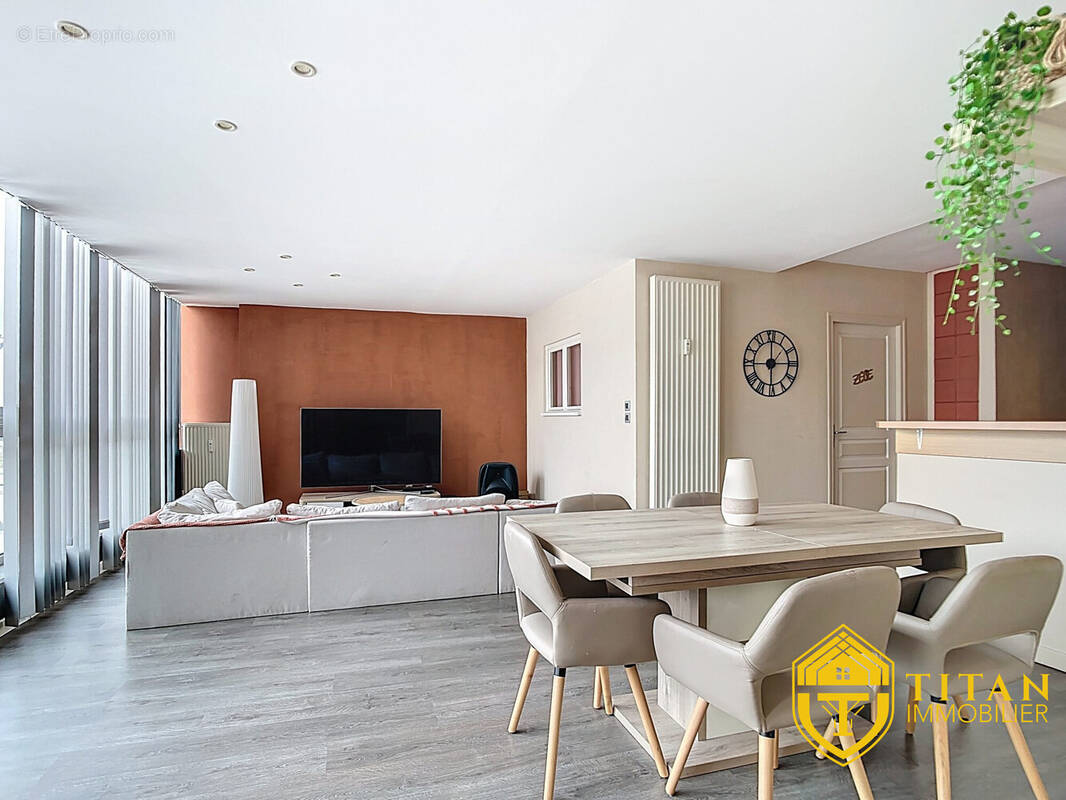 Appartement T3 bis avec ascenseur à Dunkerque (59140) Titan immobilier - Appartement à DUNKERQUE