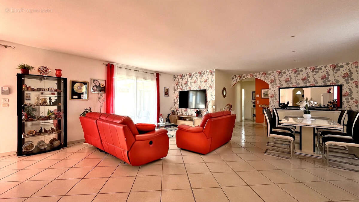 Maison à SERIGNAN