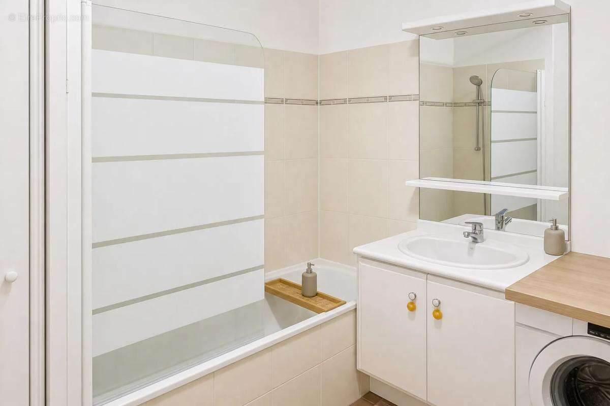 Appartement à VIGNEUX-SUR-SEINE