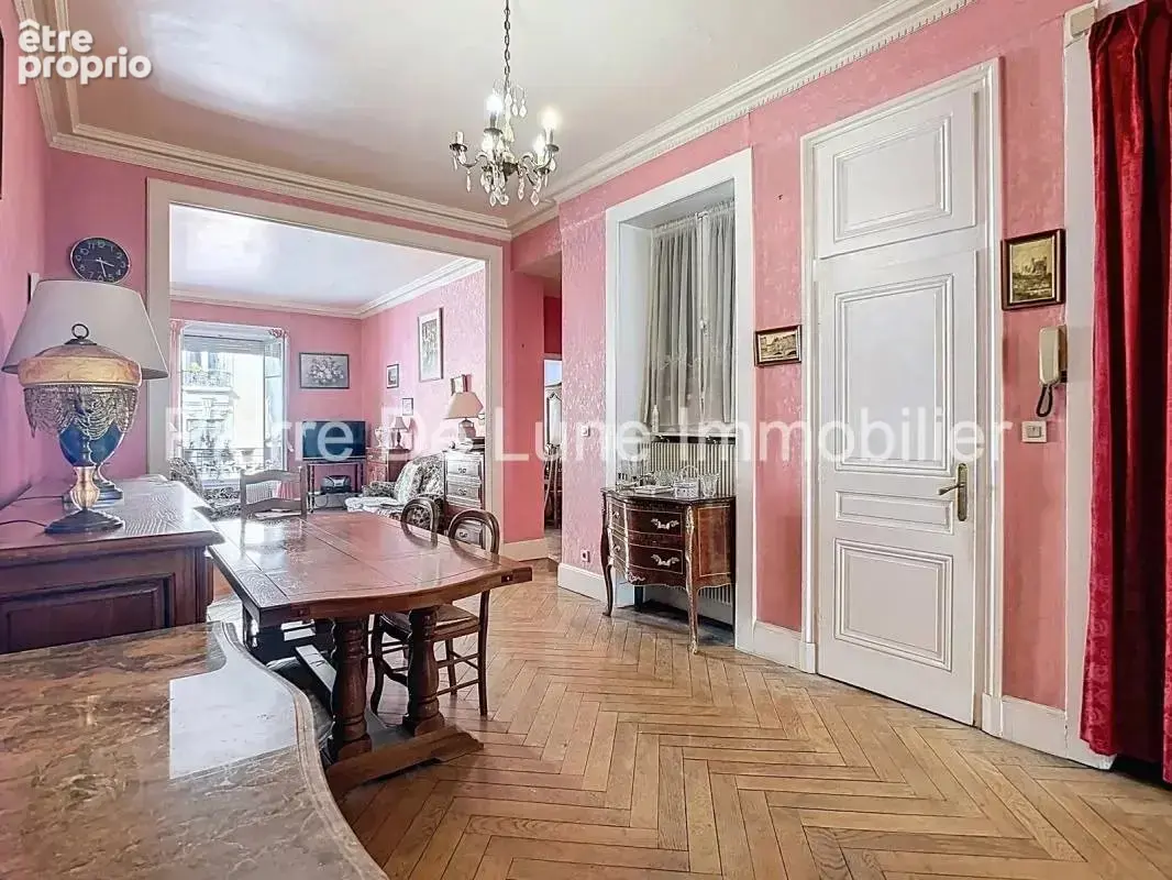 Lyon 1er – martinière  grand t2 de  69 m² – - photo 6