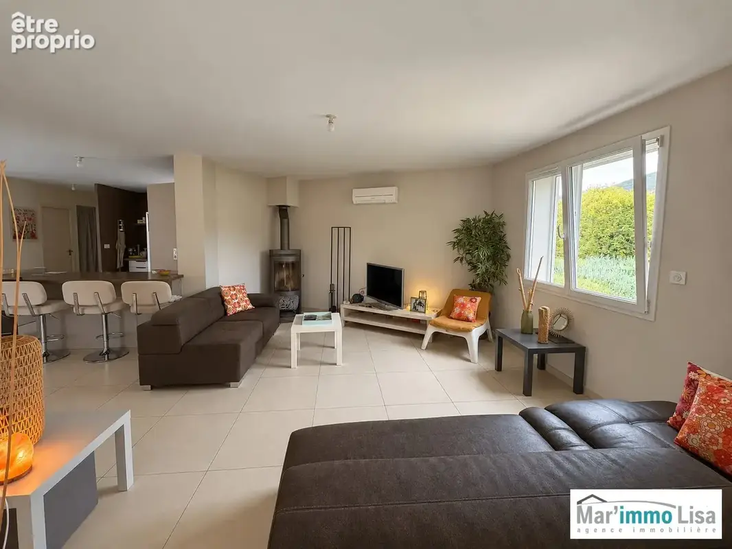 Maison 5 pièces 182 m² à vendre à Marseille-9e (13009) - photo 2