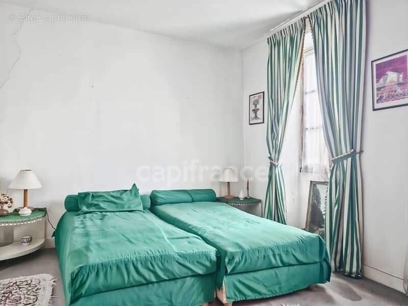 Maison à MOULINS-LA-MARCHE