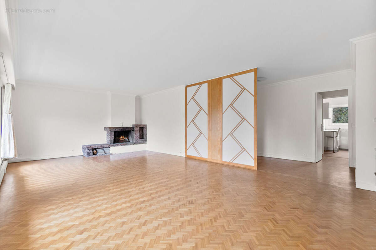 Appartement à RUEIL-MALMAISON