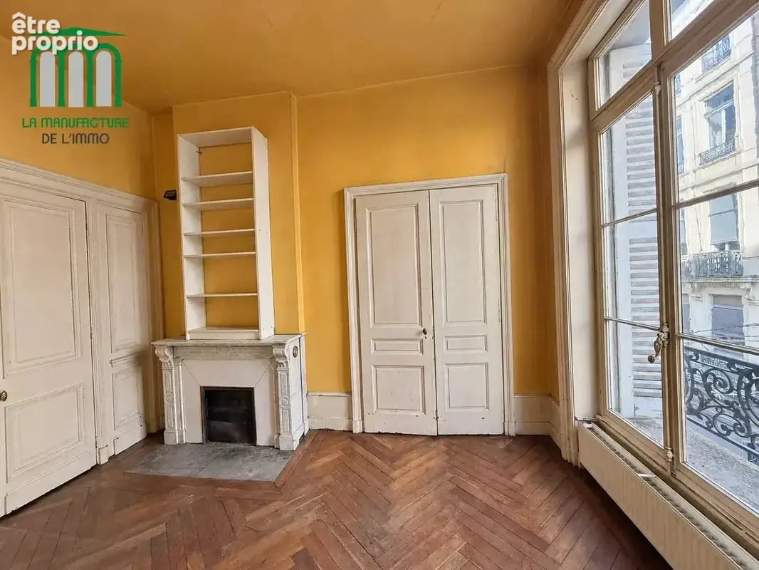 Secteur Hôtel de ville appartement T3 à rénover - photo 13
