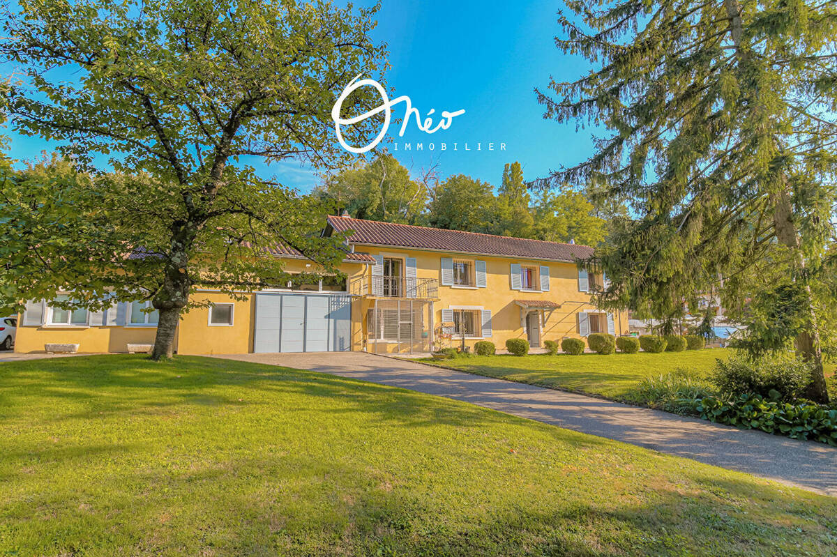 Maison à SAINT-PIERRE-DE-CHANDIEU