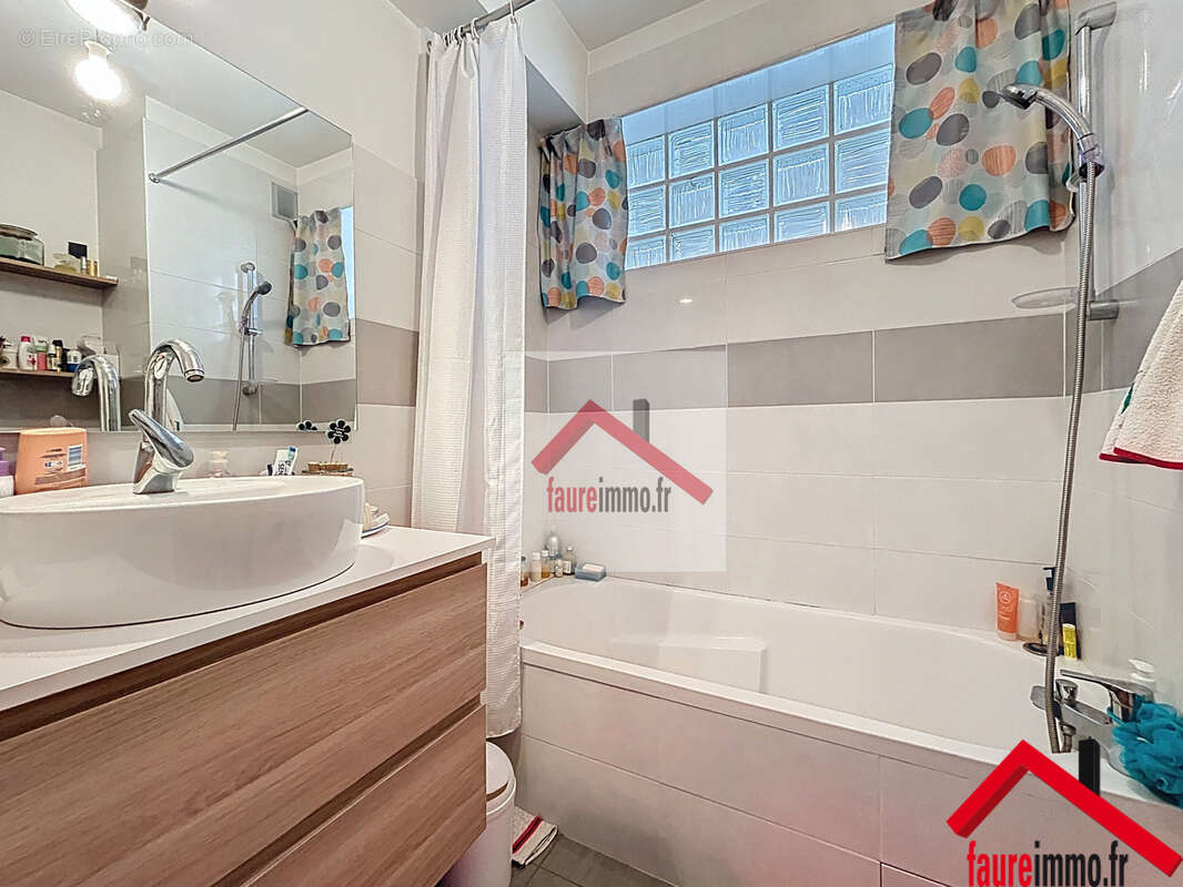 Appartement à BRIVE-LA-GAILLARDE