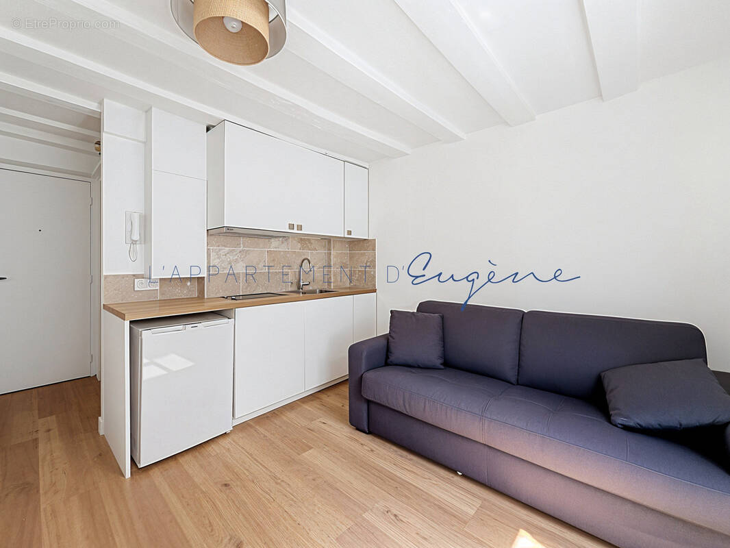 Appartement à PARIS-15E