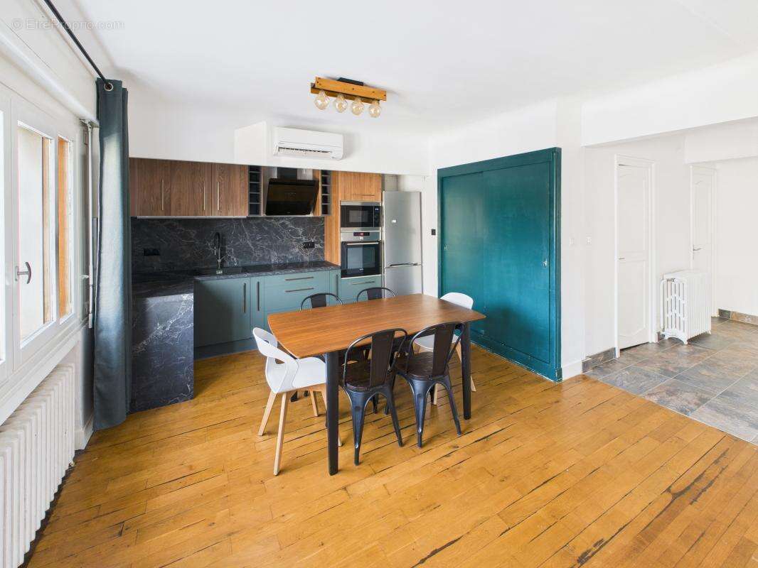 Appartement à AIX-LES-BAINS