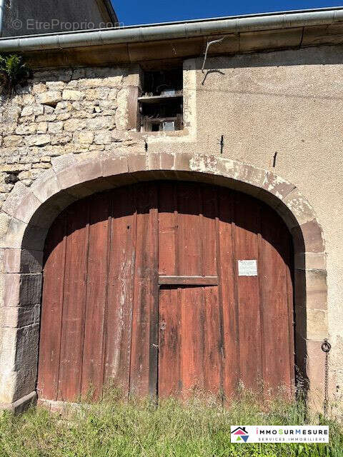 Maison à LA CHAPELLE-LES-LUXEUIL