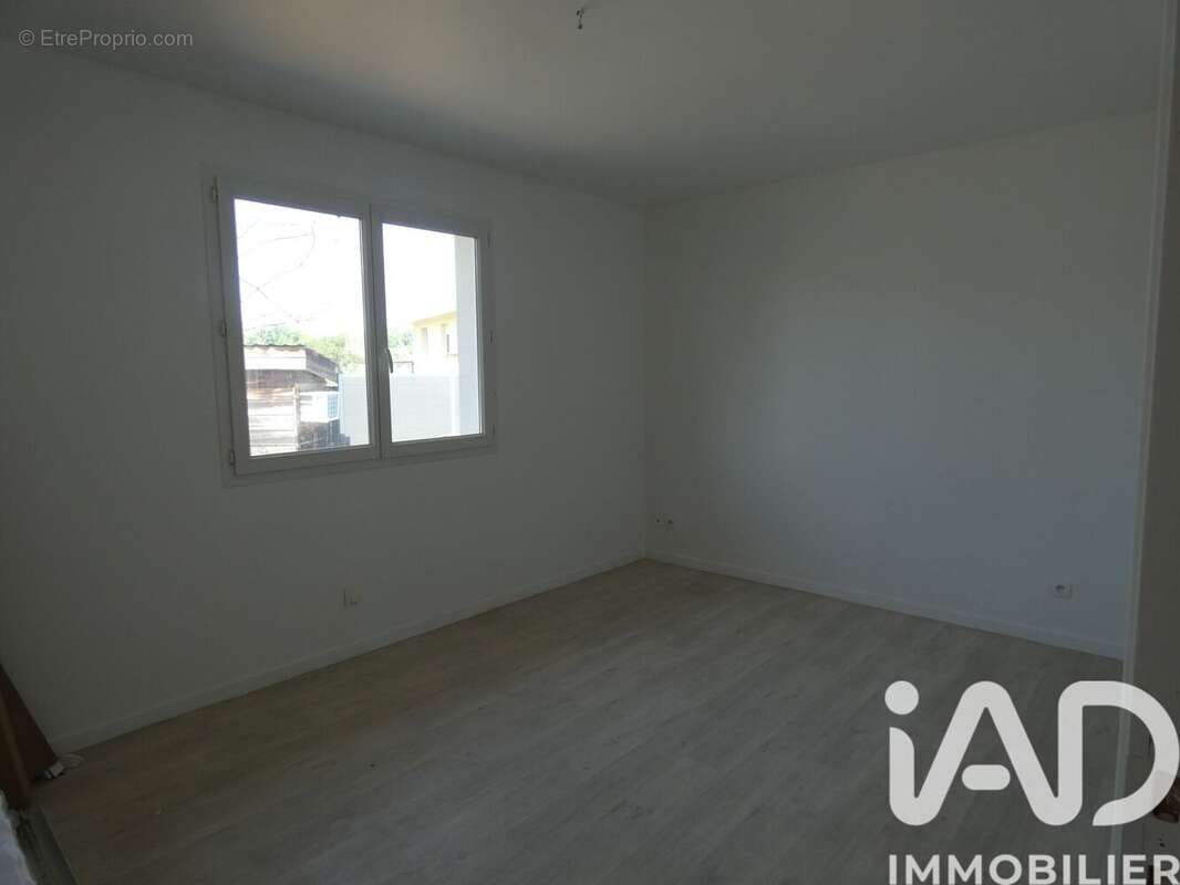Maison 119 m² à Angoume  - photo 7