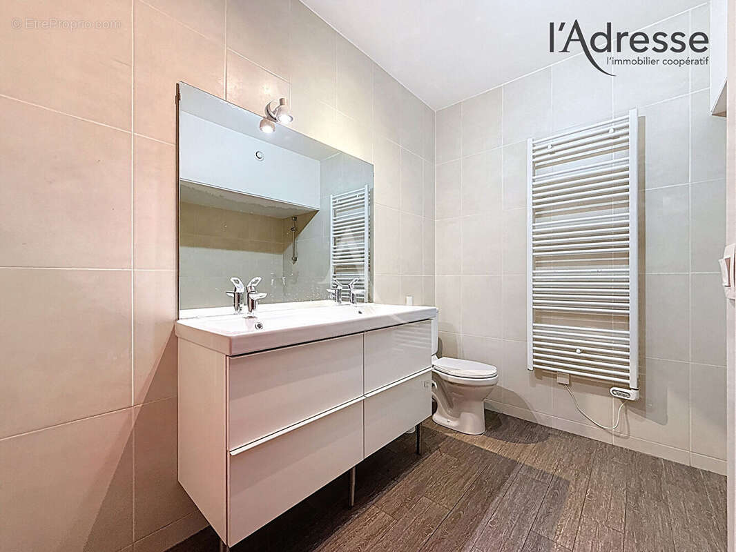 Appartement à SURESNES