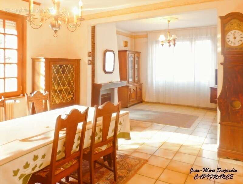 Maison à MARCHIENNES