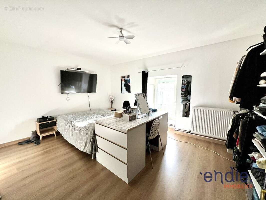 Maison à NEUVILLE-DE-POITOU