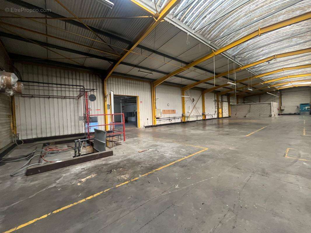 Commerce à TERGNIER