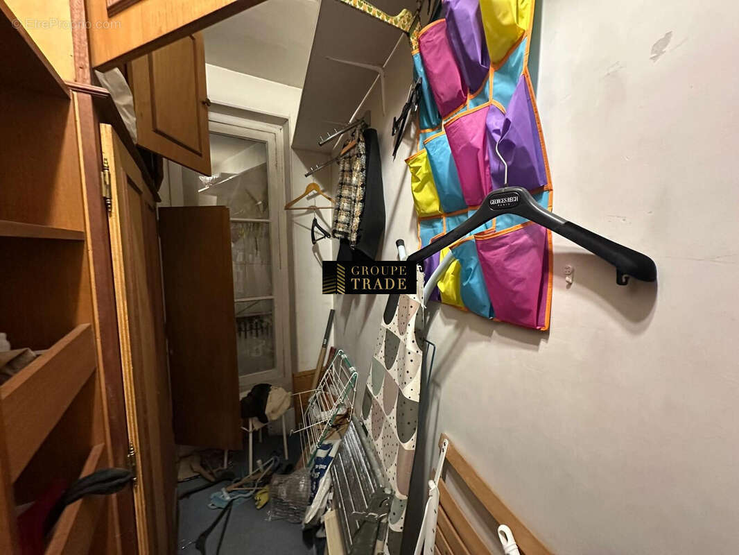Appartement à PARIS-14E