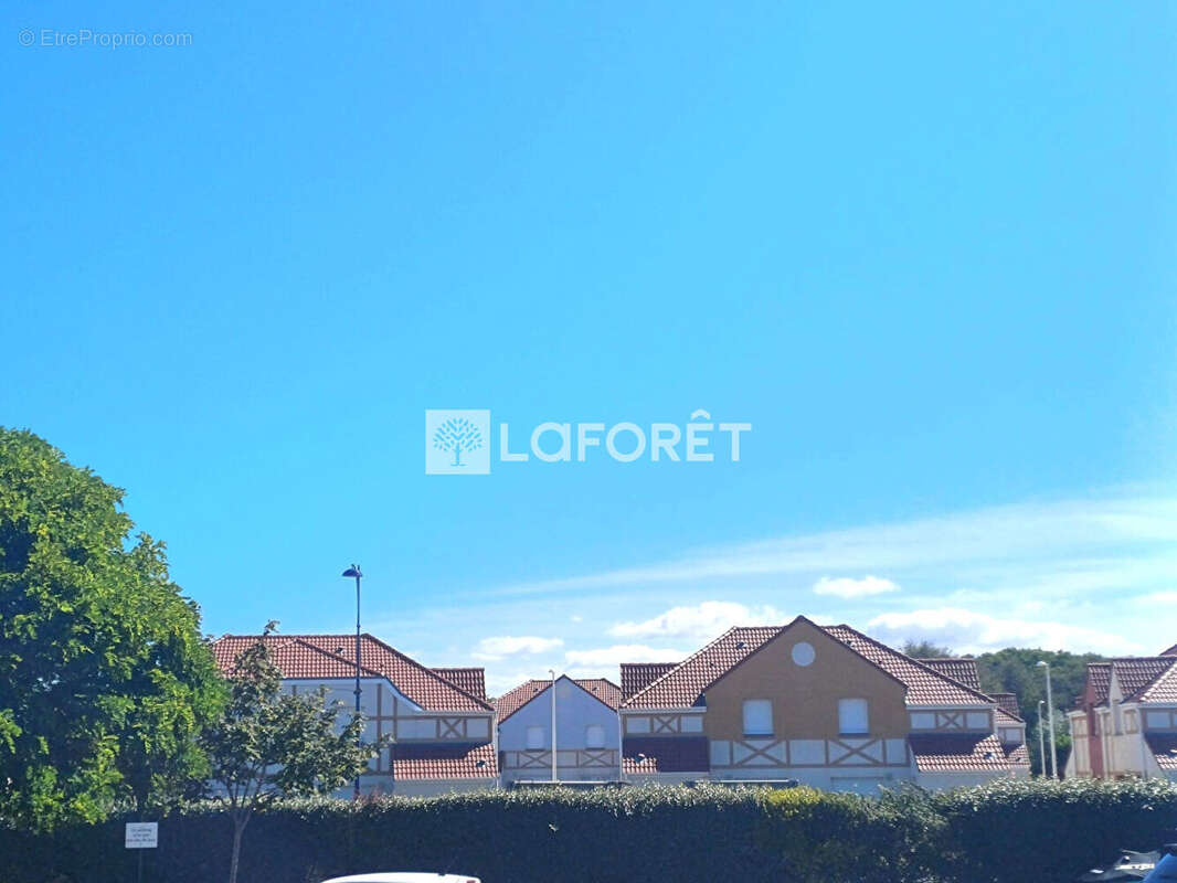 2 pièces de 33 m2 avec balcon et parking - Sainte Cécile - photo 4