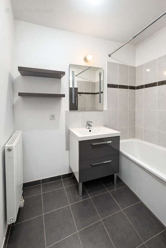 Appartement à LIEUSAINT