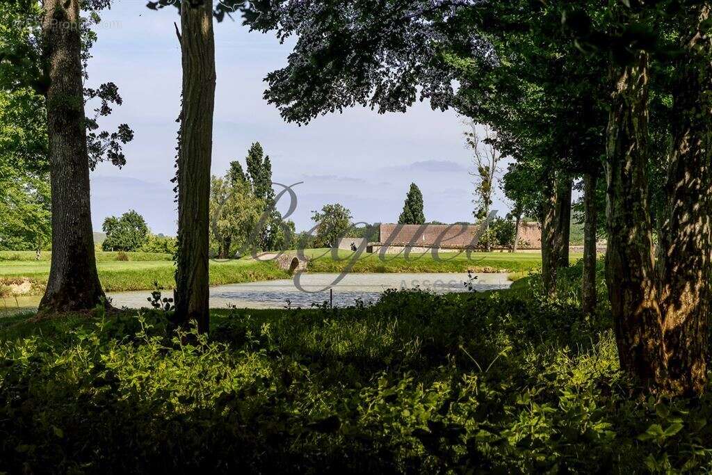 Maison à VOULX