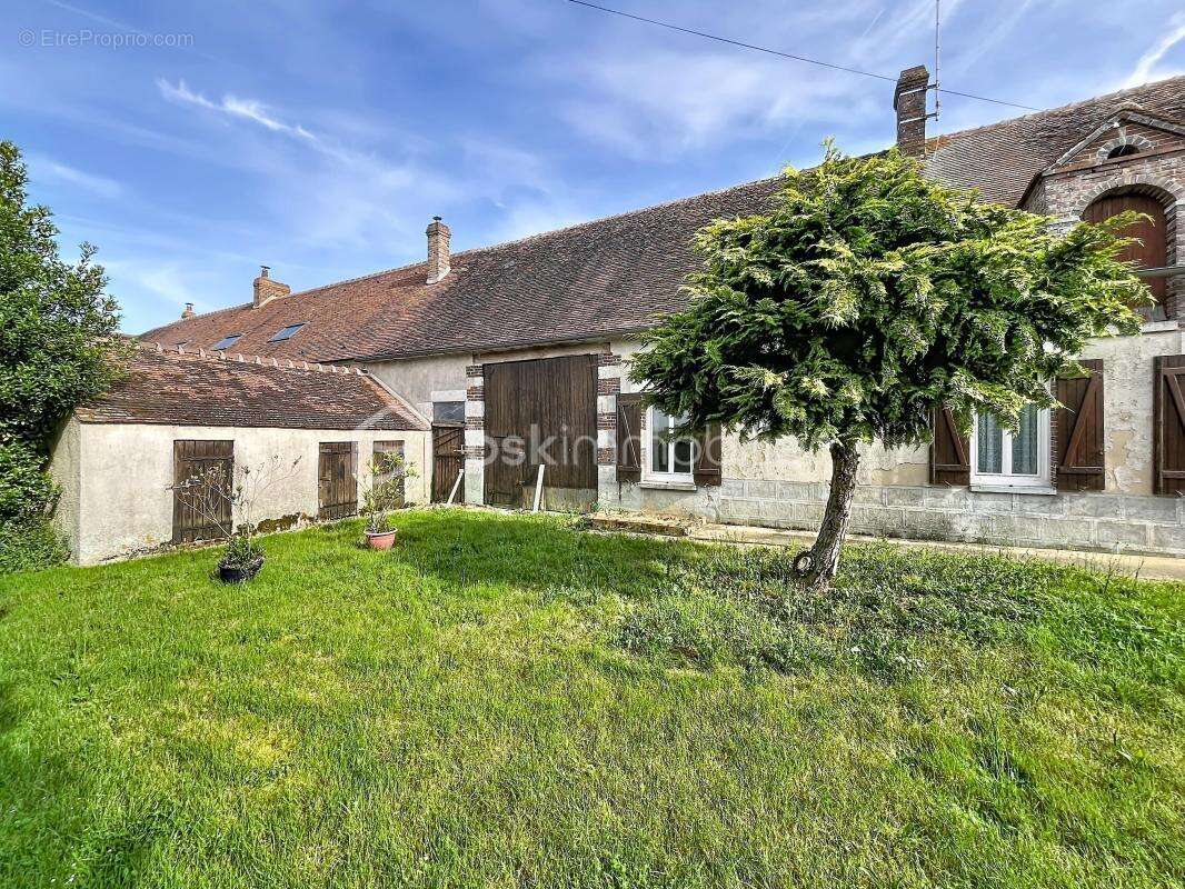 Maison à CHANTECOQ