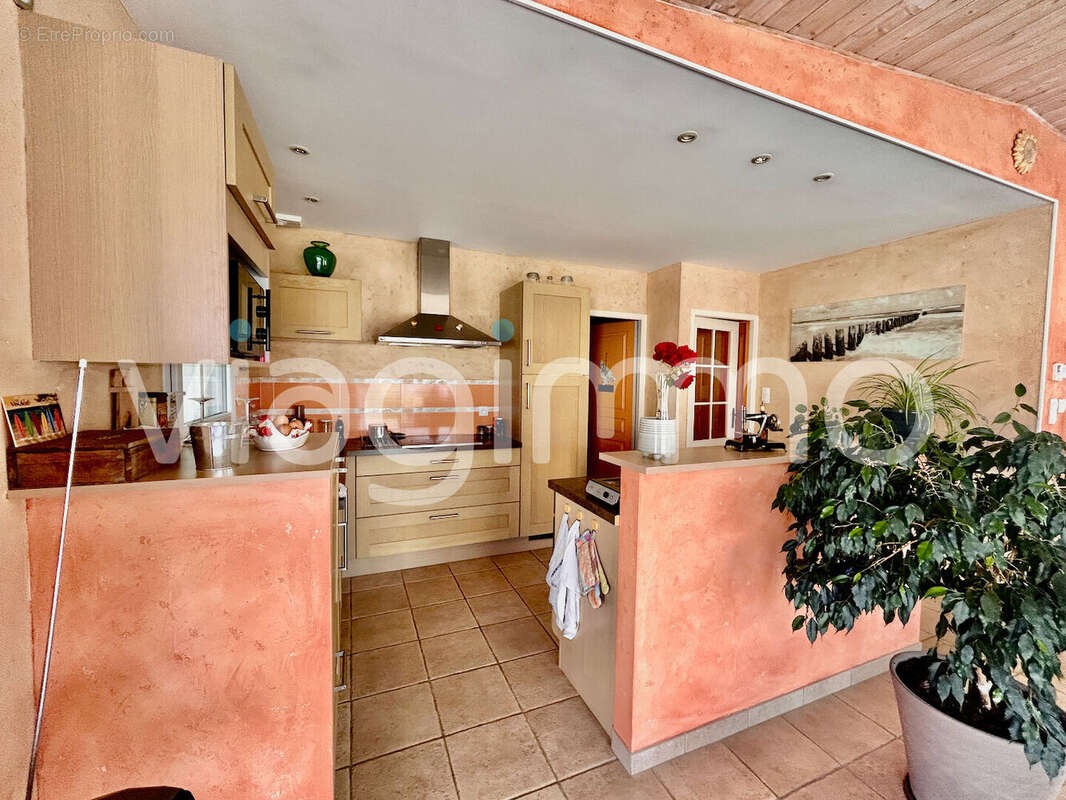 Maison à SAINT-HILAIRE-DE-RIEZ