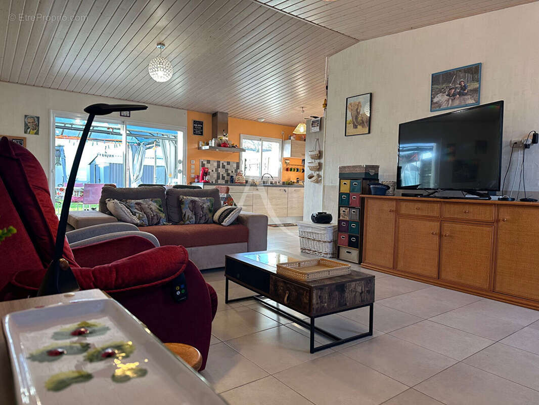 Maison à SAINT-REVEREND