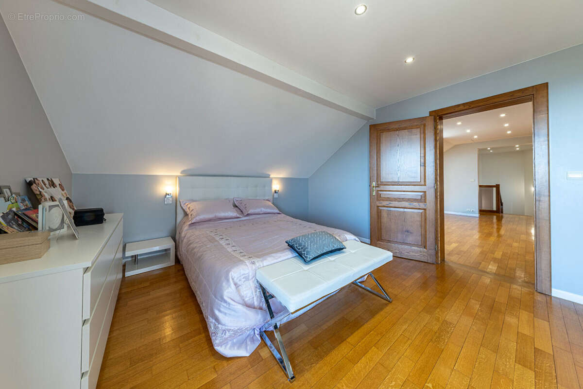 Maison à PRINGY