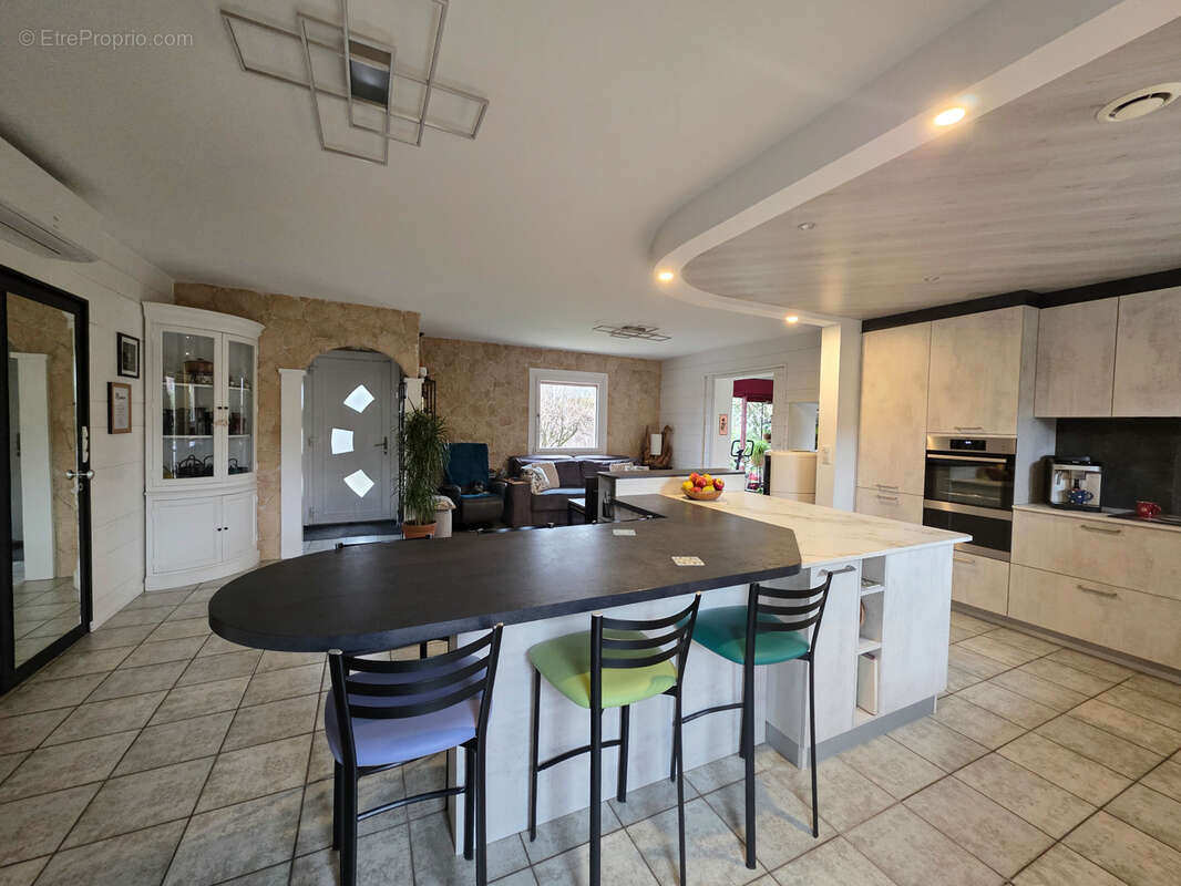 Maison à BONS-EN-CHABLAIS